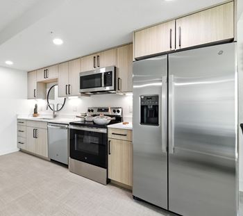 Stainless steel energy-efficient appliances